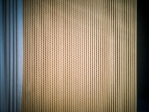 TRIKUSTIK_Fröschl-Haus_NUTFORM_LAMELLE_S12N4-B_Eiche-furniert-(10)