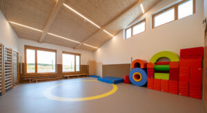 TRIKUSTIK_KIGA-Hadres_Fotos©Architekt-DI-Wolfgang-Pfoser_2_web